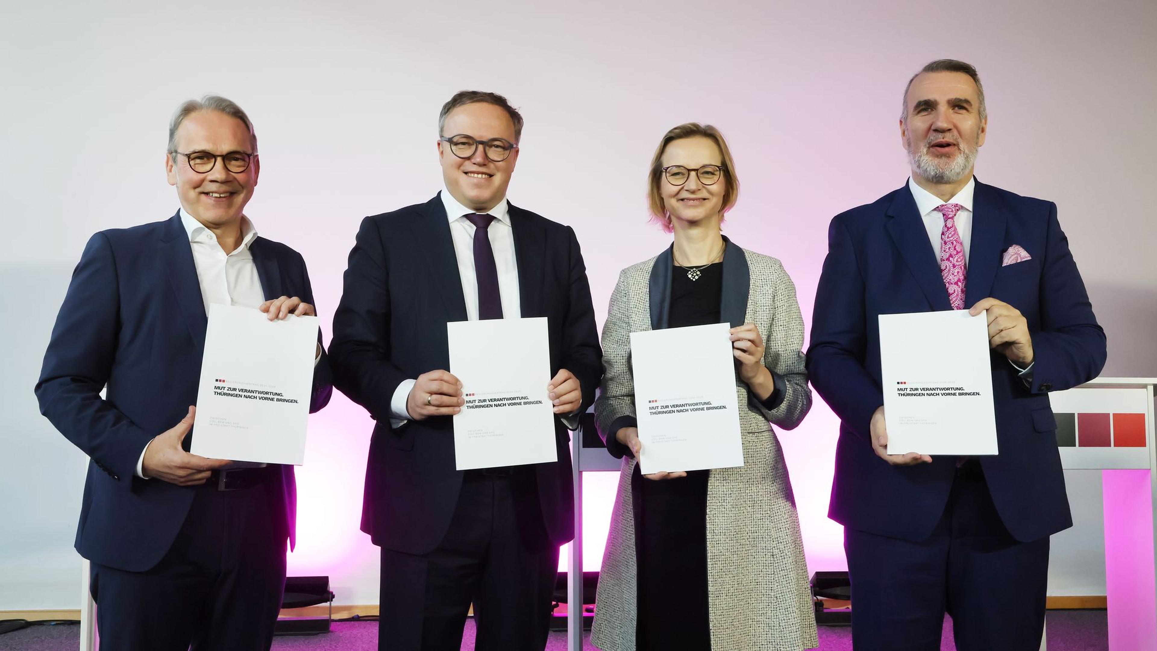 „Friedlicher Vertrag“: Thüringer Koalition Ist Sich Einig | Aachener ...